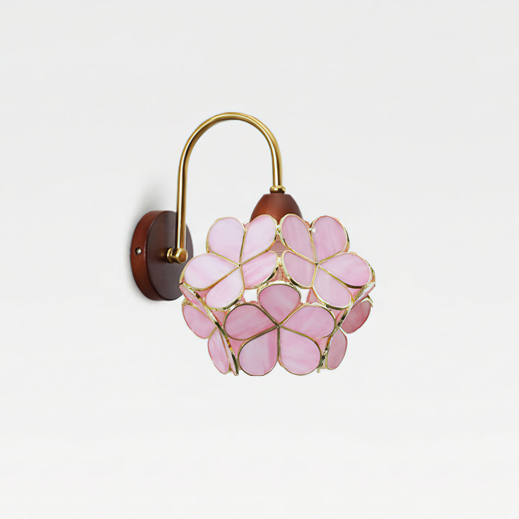 Petalora Wall Lamp