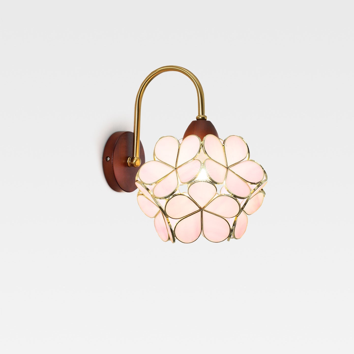 Petalora Wall Lamp