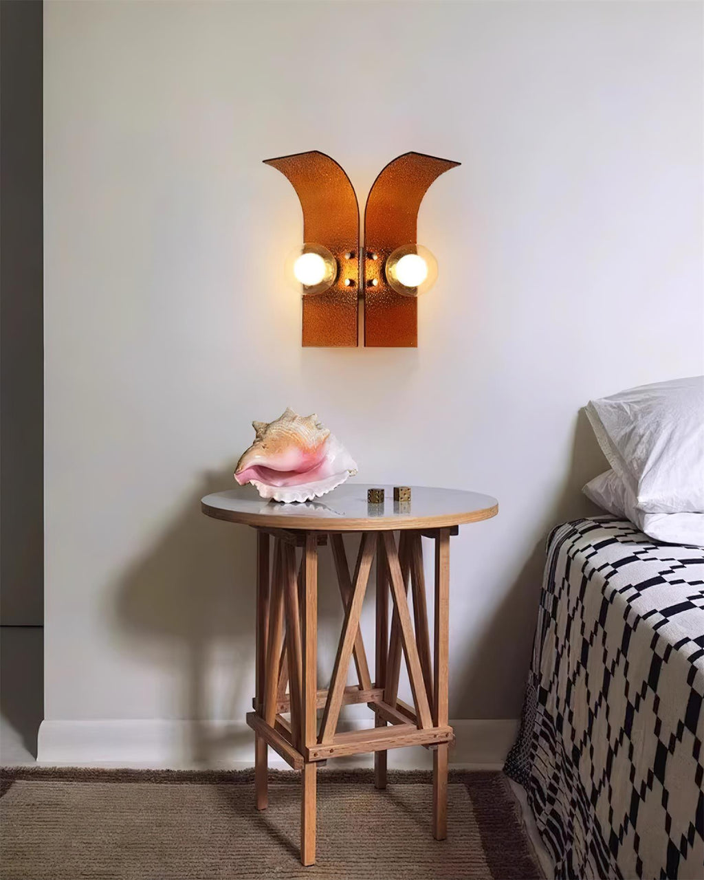 Plam Wall Light