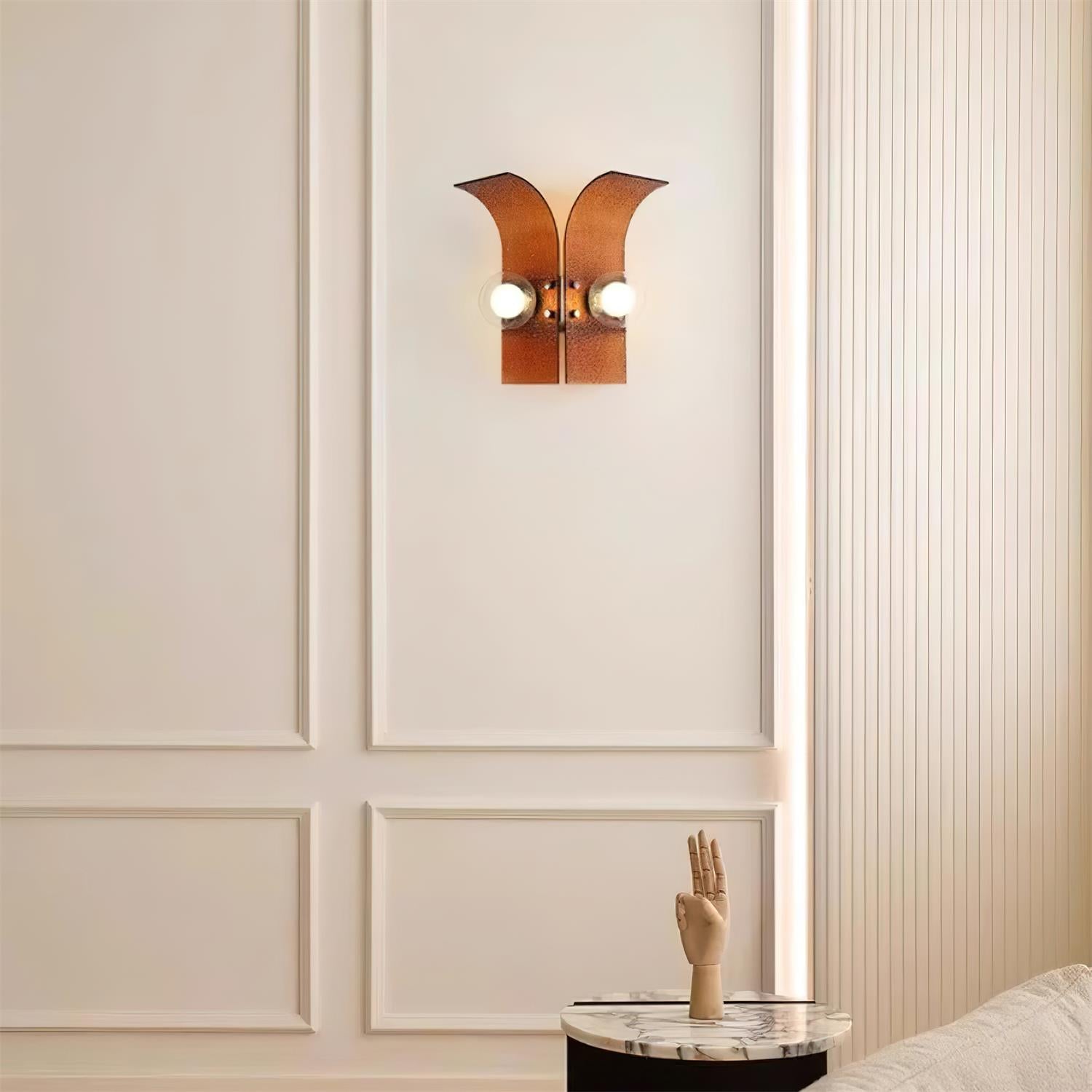 Plam Wall Light