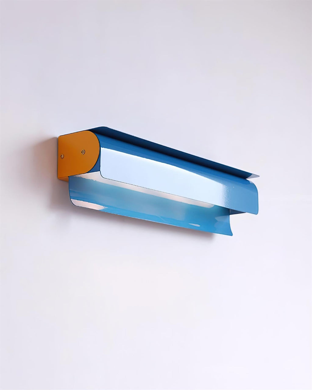Plixo Wall Lamp