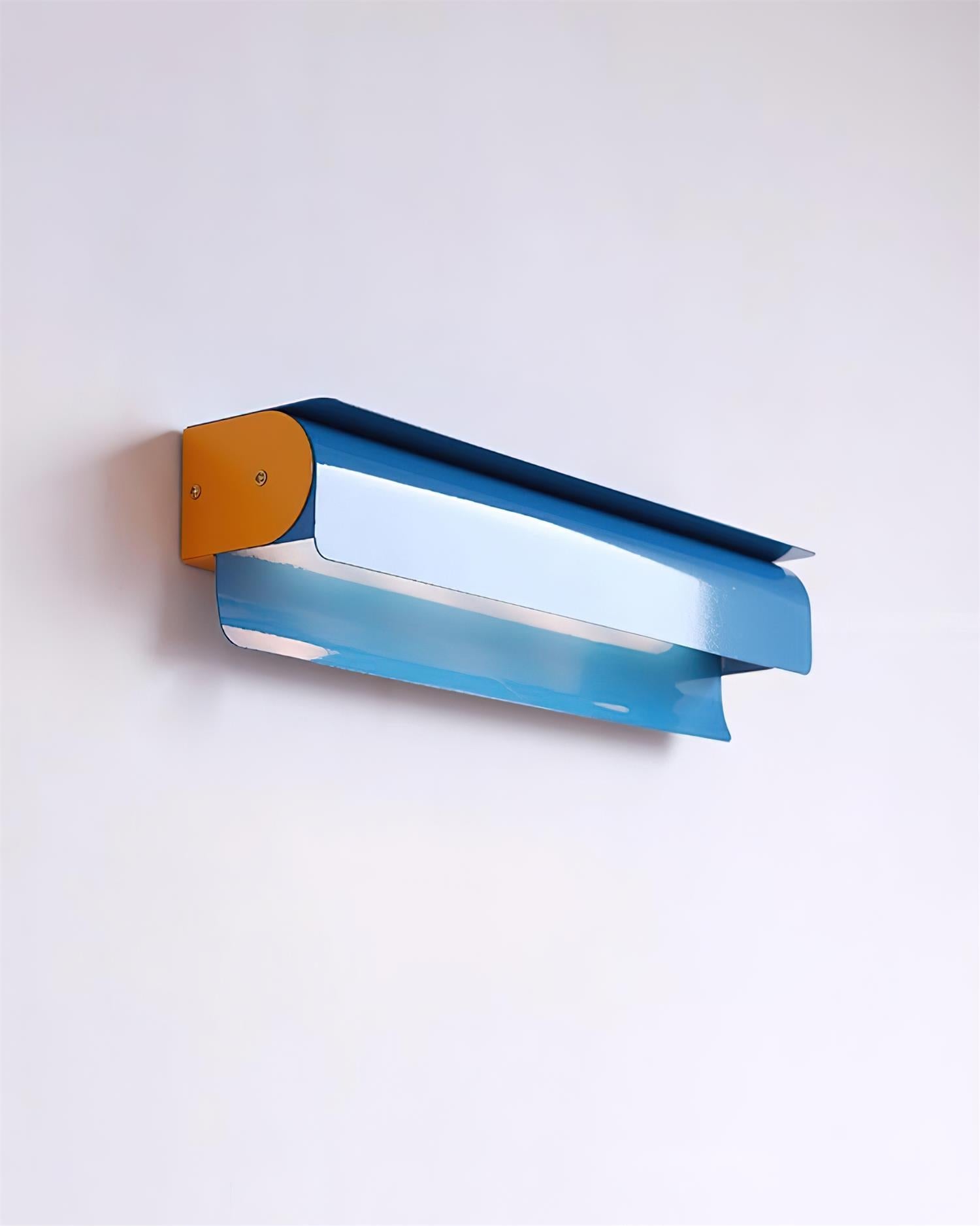Plixo Wall Lamp