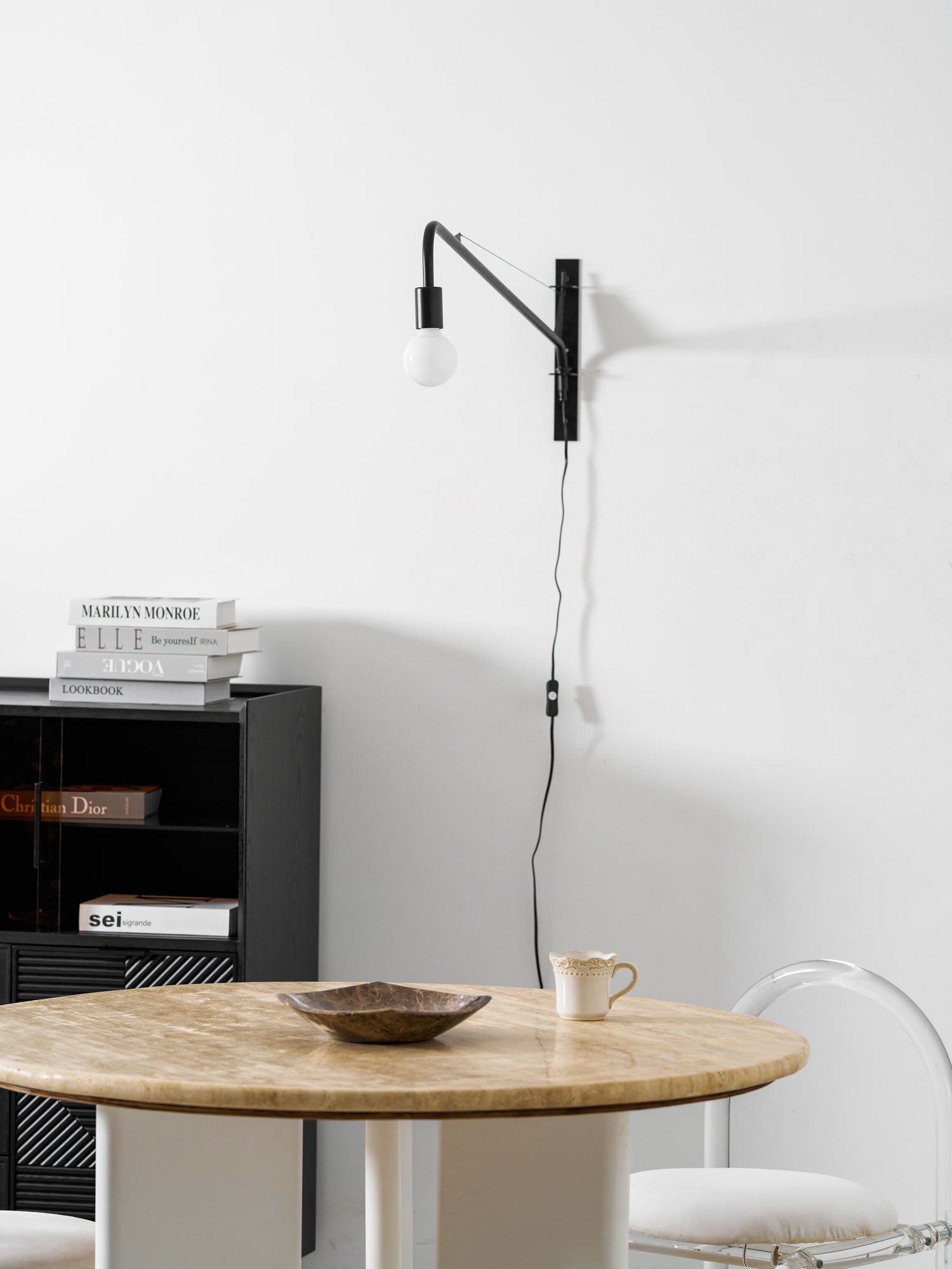 Potence Wall Lamp