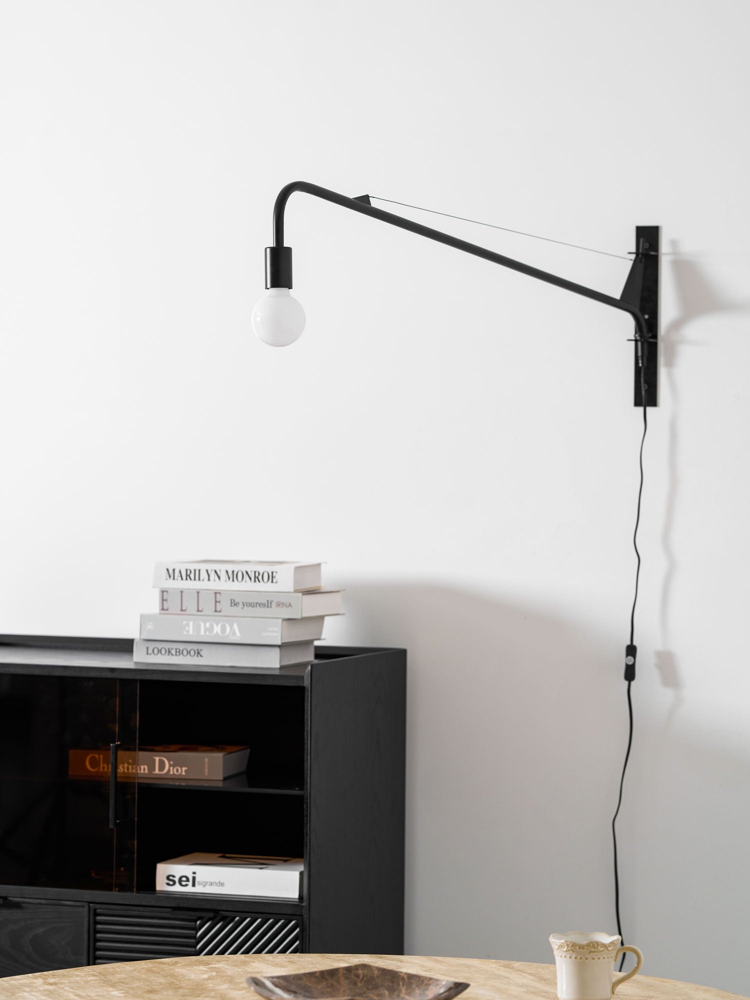 Potence Wall Lamp