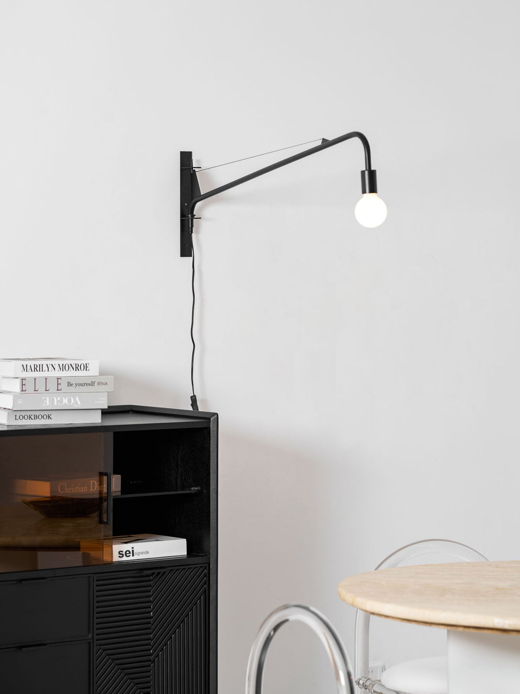 Potence Wall Lamp