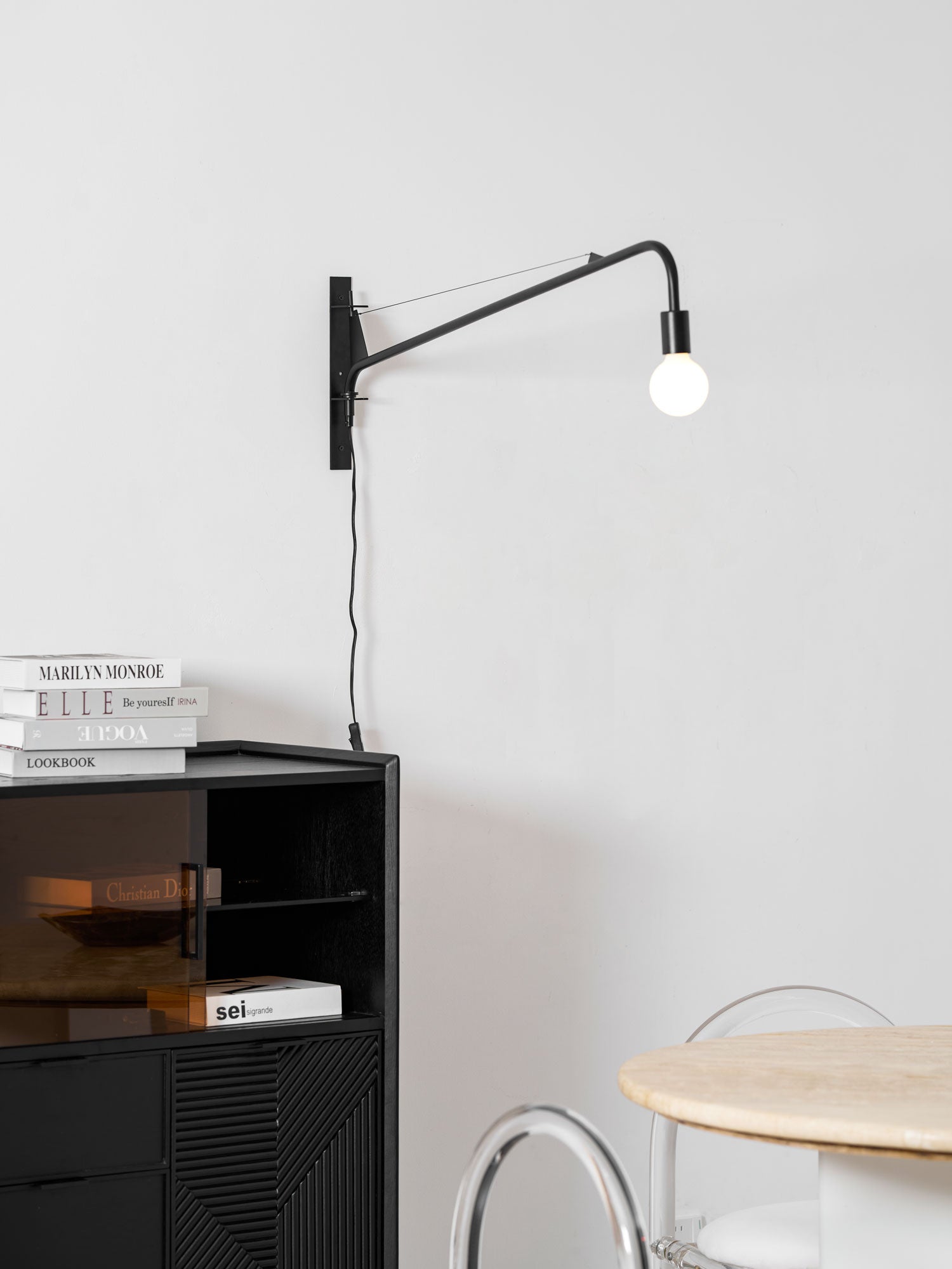Potence Wall Lamp