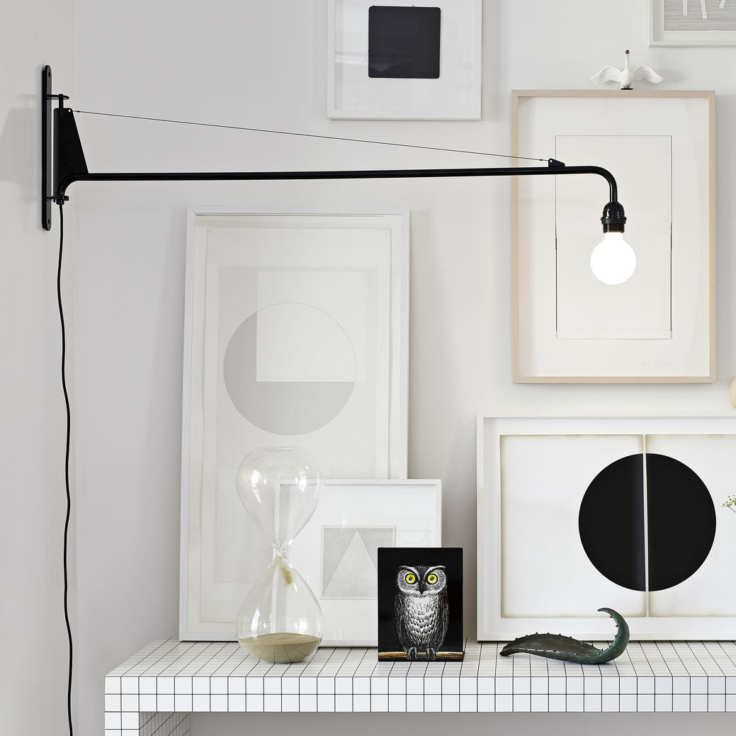 Potence Wall Lamp