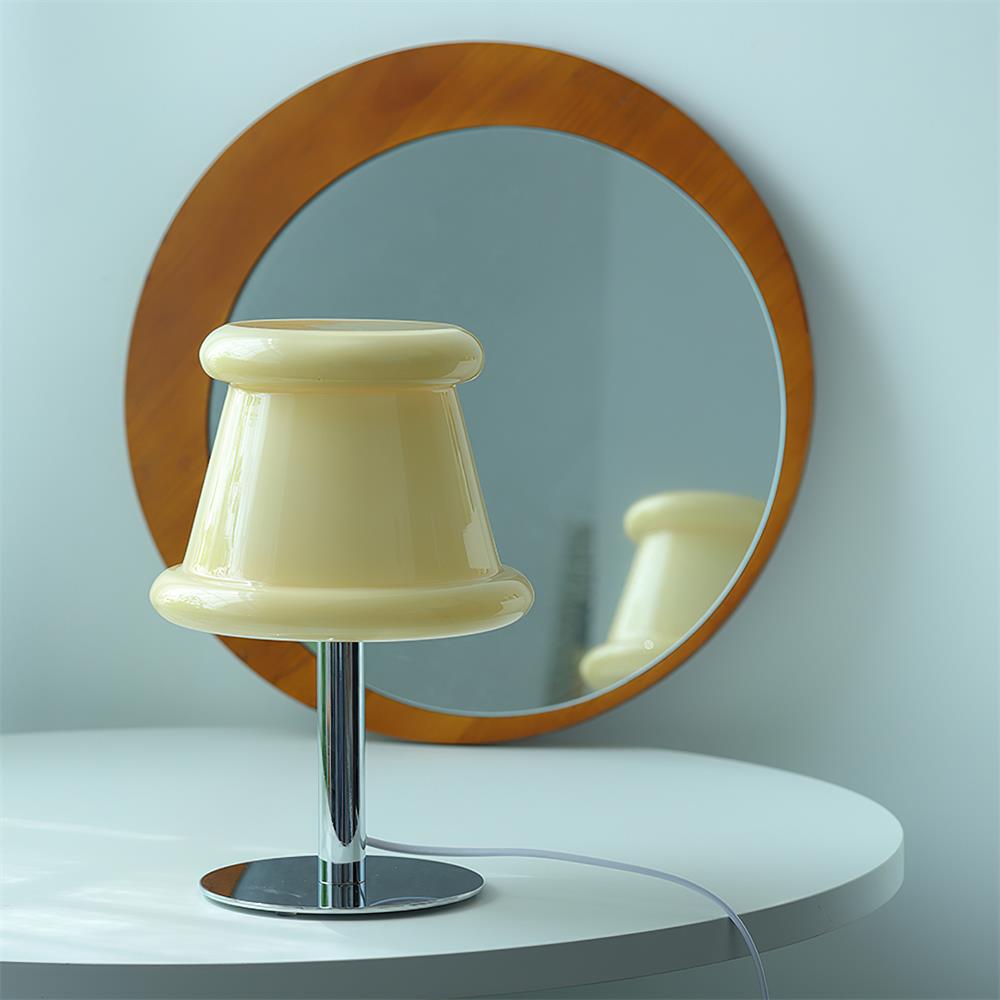 Pudding Table Lamp