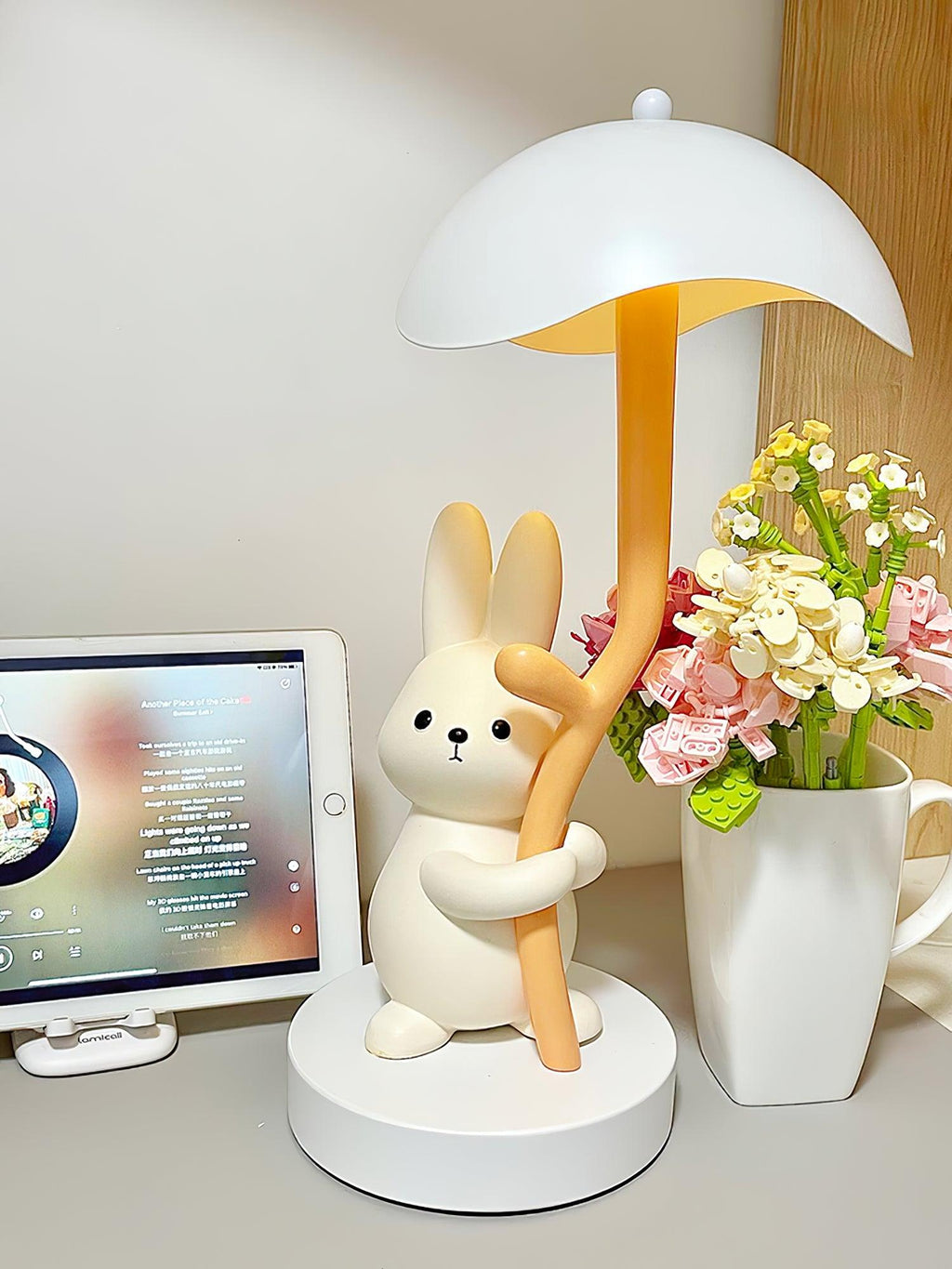 Rabbit Hug Table Lamp