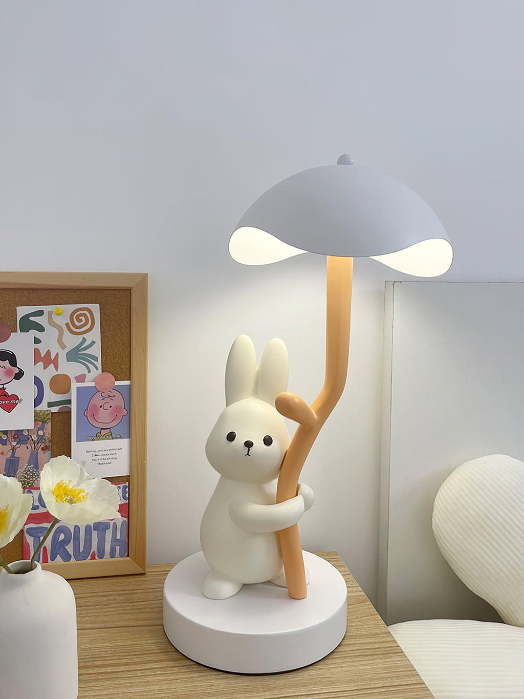 Rabbit Hug Table Lamp