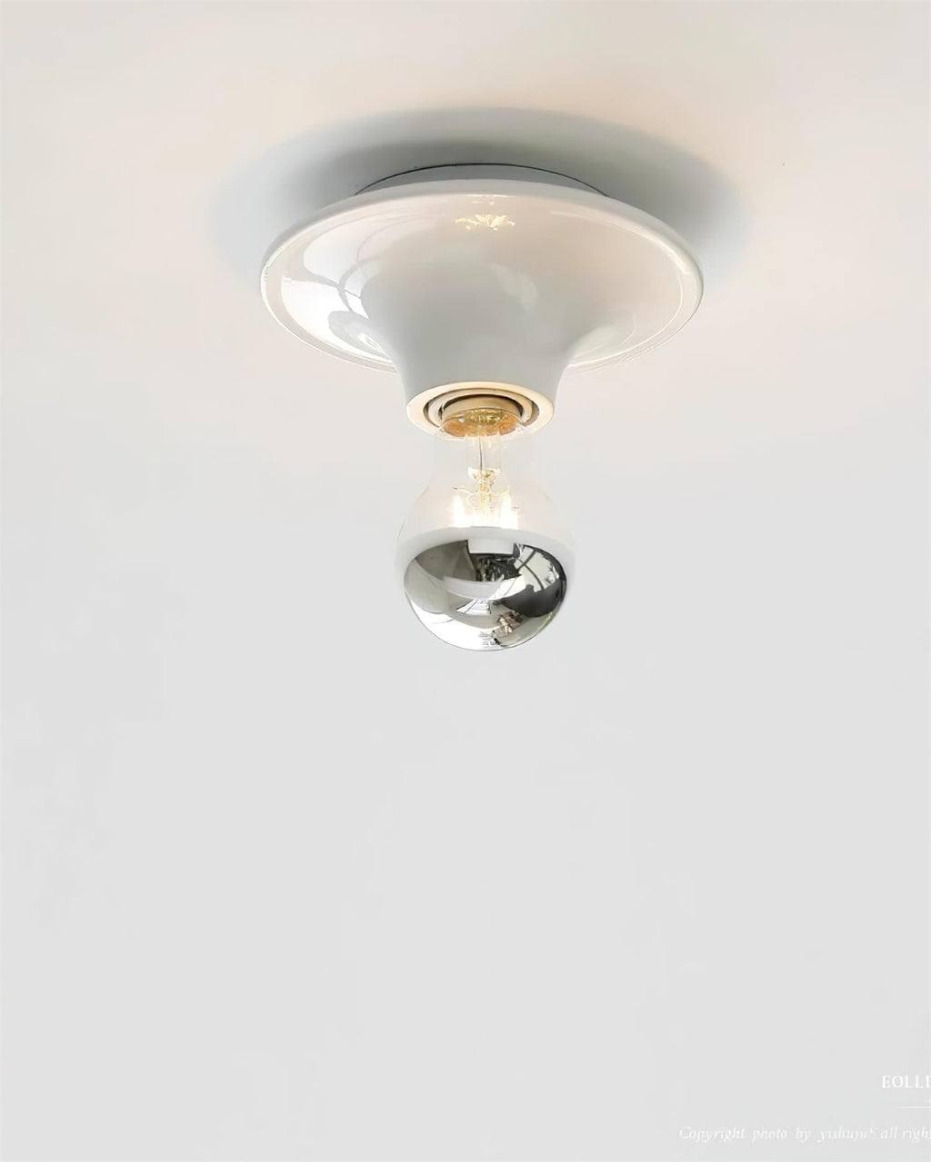 Radiora Wall Lamp