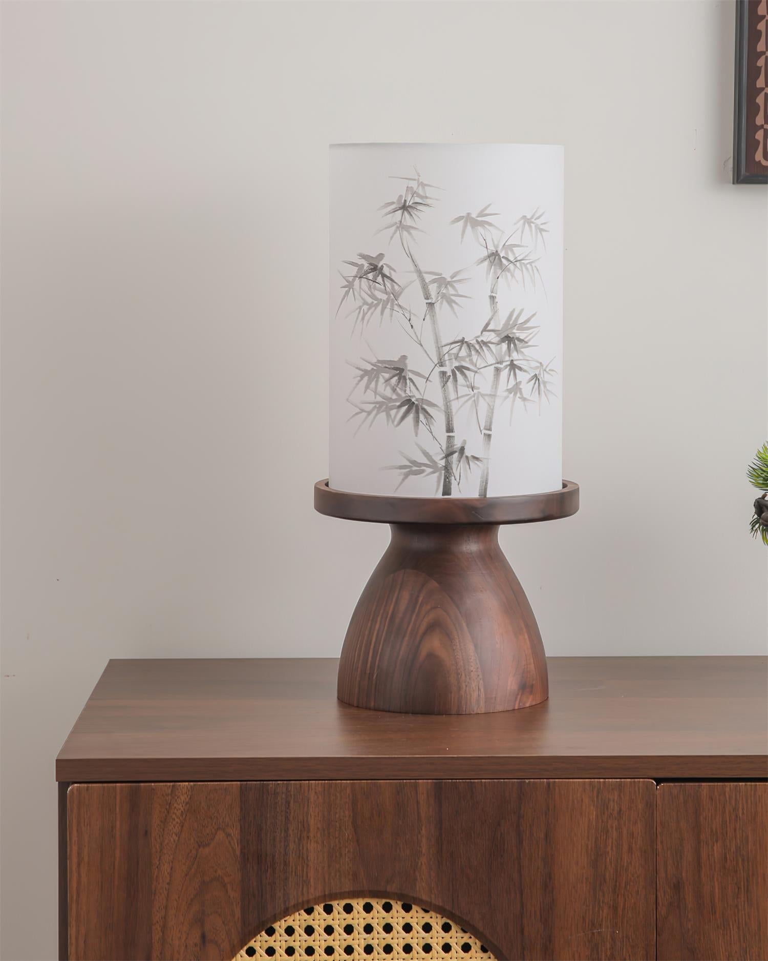 Ravira Table Lamp