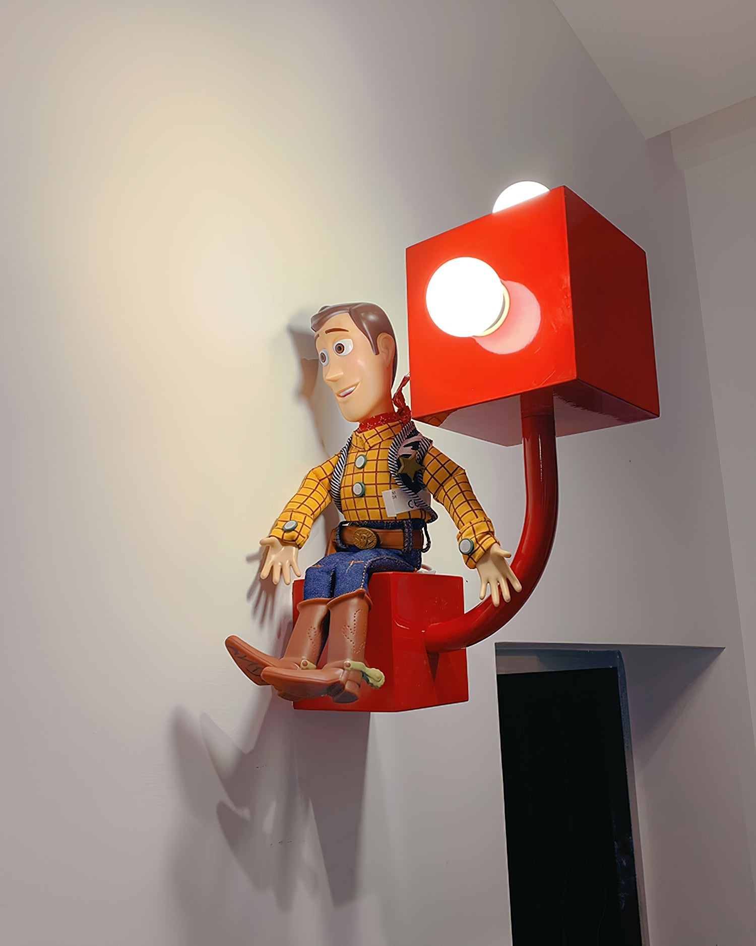 Red Cube Wall Lamp