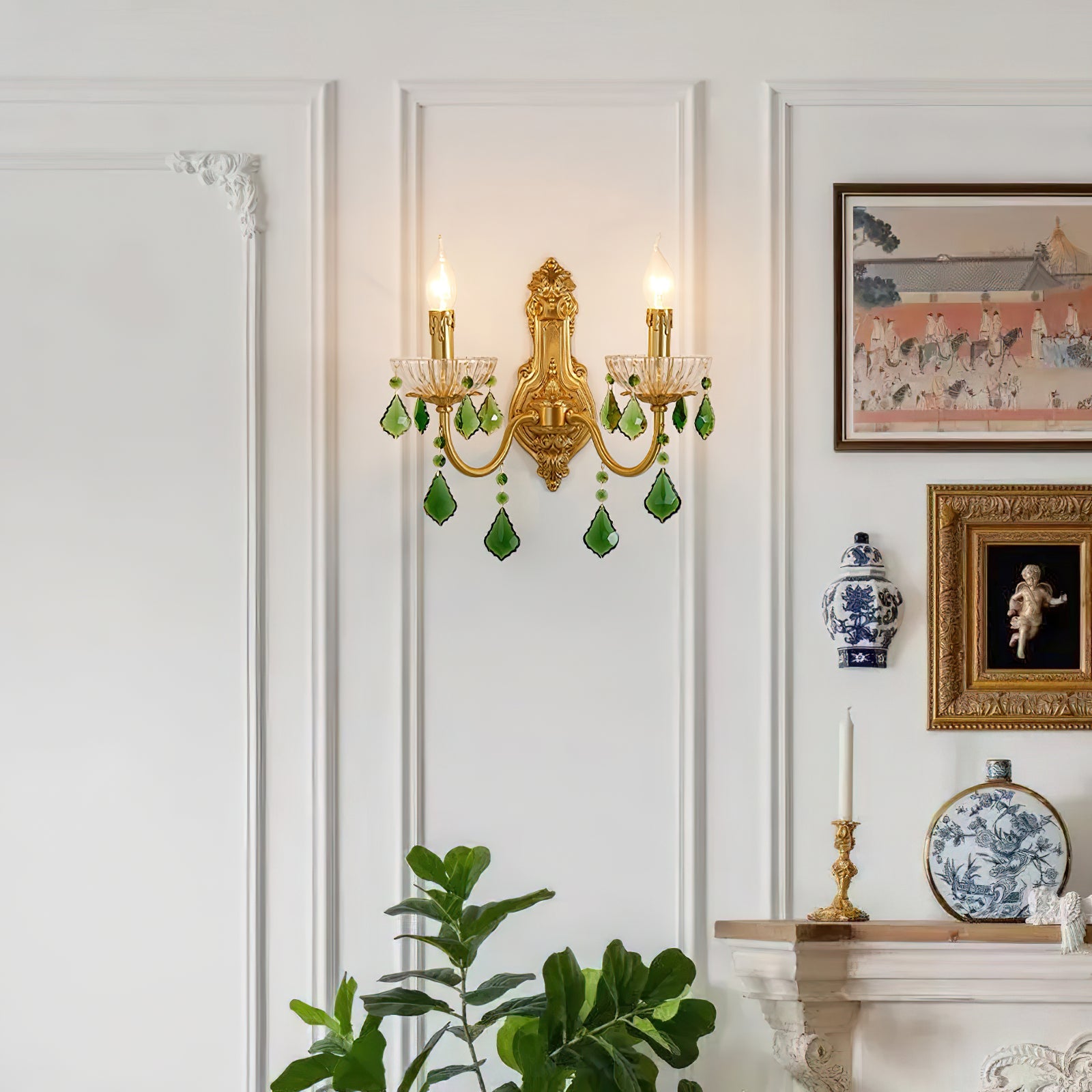 Regalia Wall Lamp