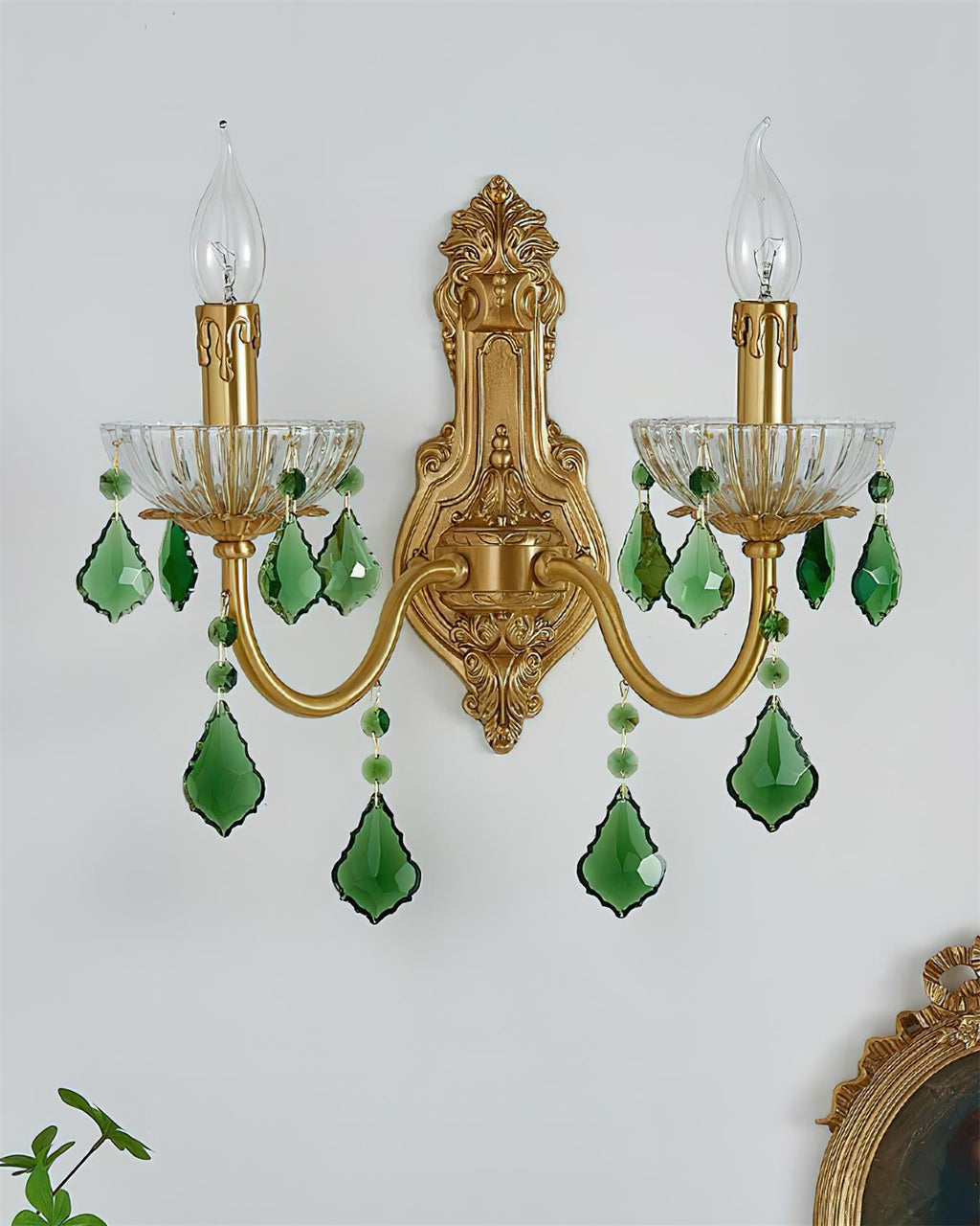 Regalia Wall Lamp
