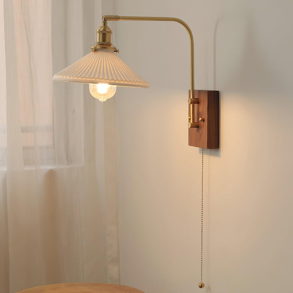 Retro Kelsey Wall Lamp