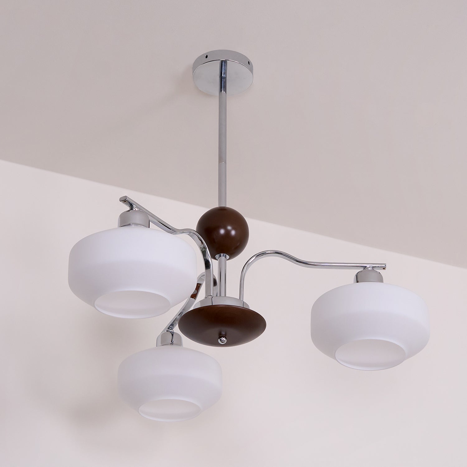 Retro Molika Chandelier