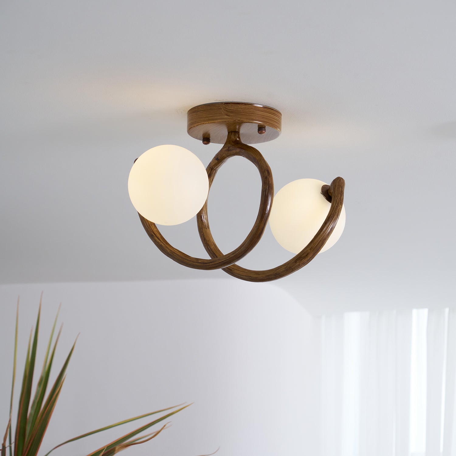 Rios Ball Ceiling Light