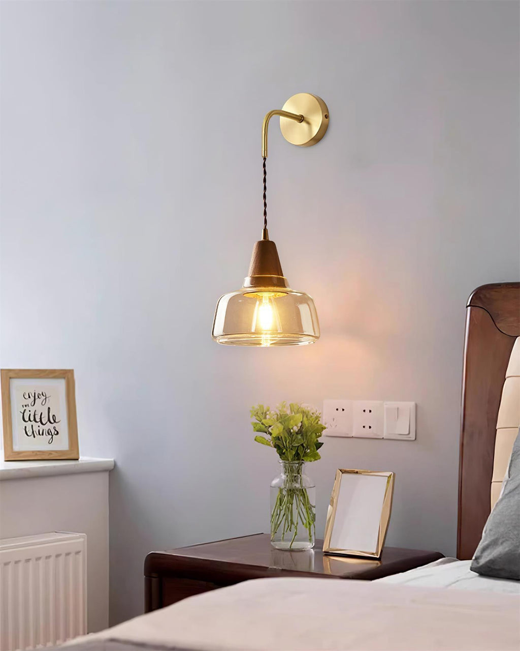 Rockford Wall Lamp