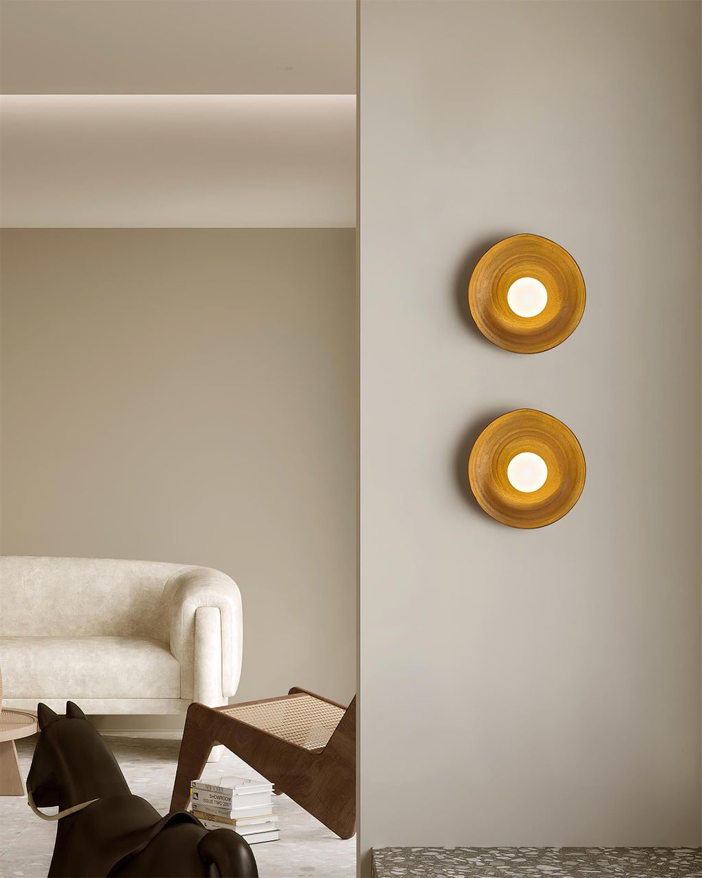 Round Riley Wall  Lamp
