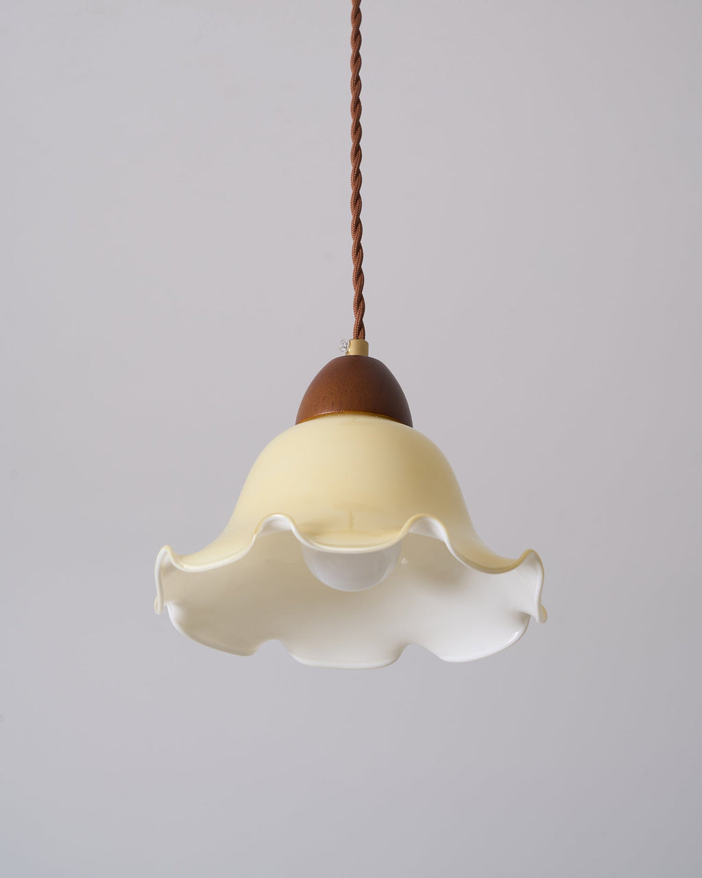 Rowan Flower Pendant Lamp