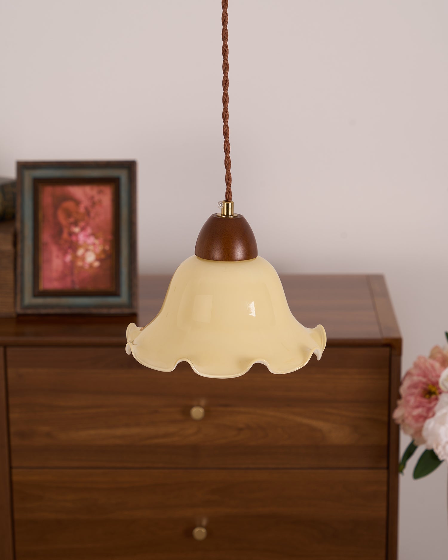 Rowan Flower Pendant Lamp