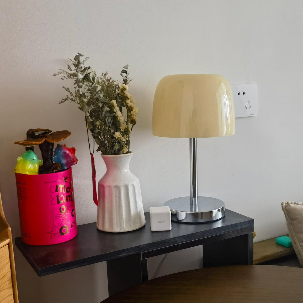 Roxboro Table Lamp