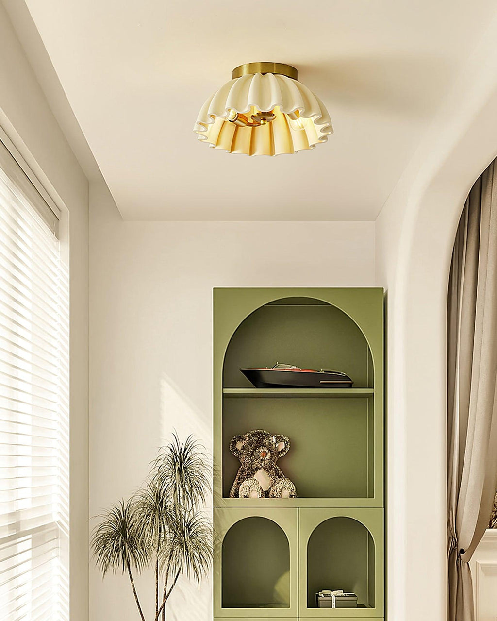 Ruffle Ceiling Light