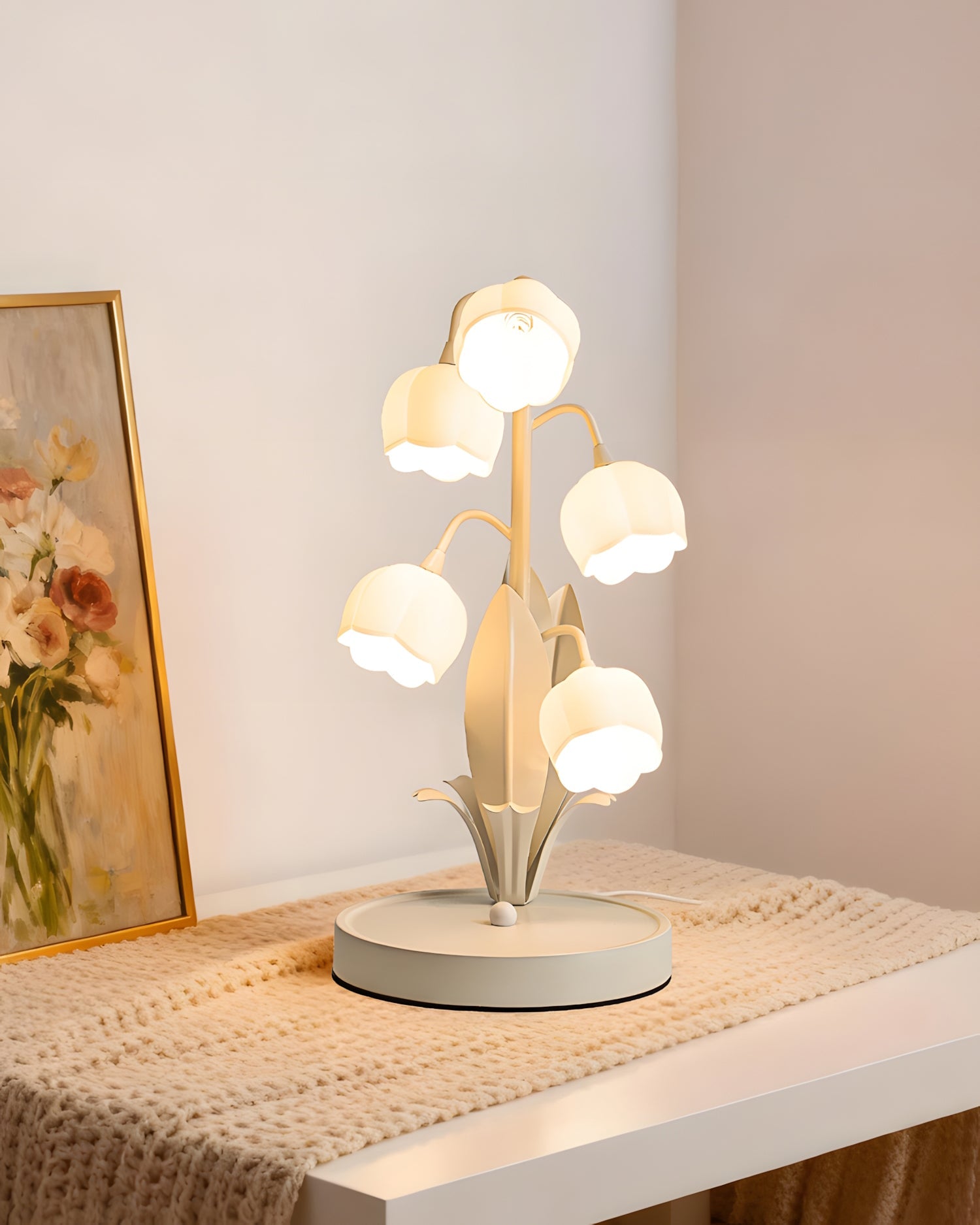 Sara Orchid Table Lamp