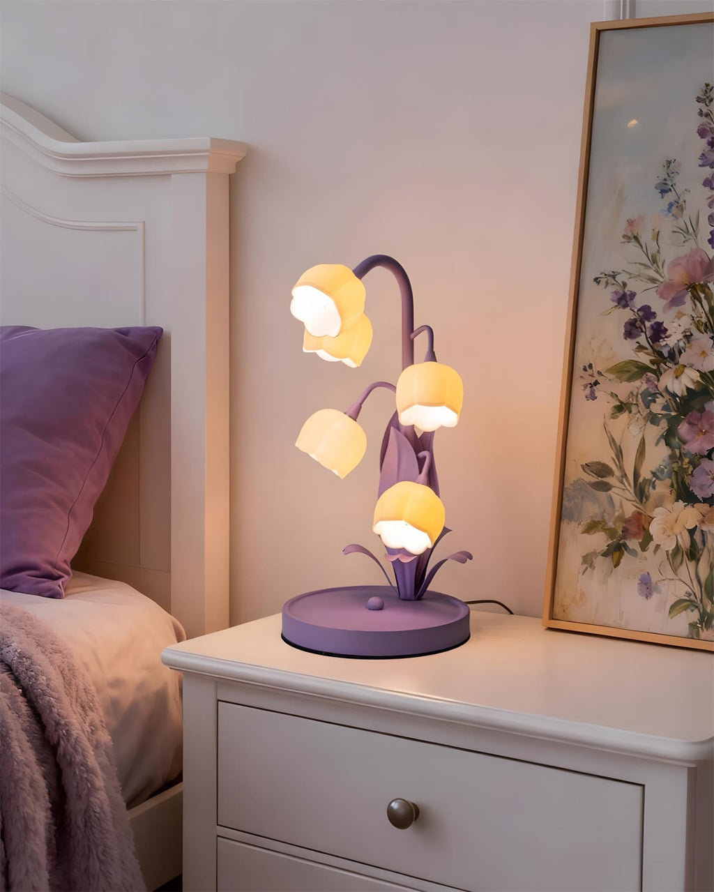Sara Orchid Table Lamp