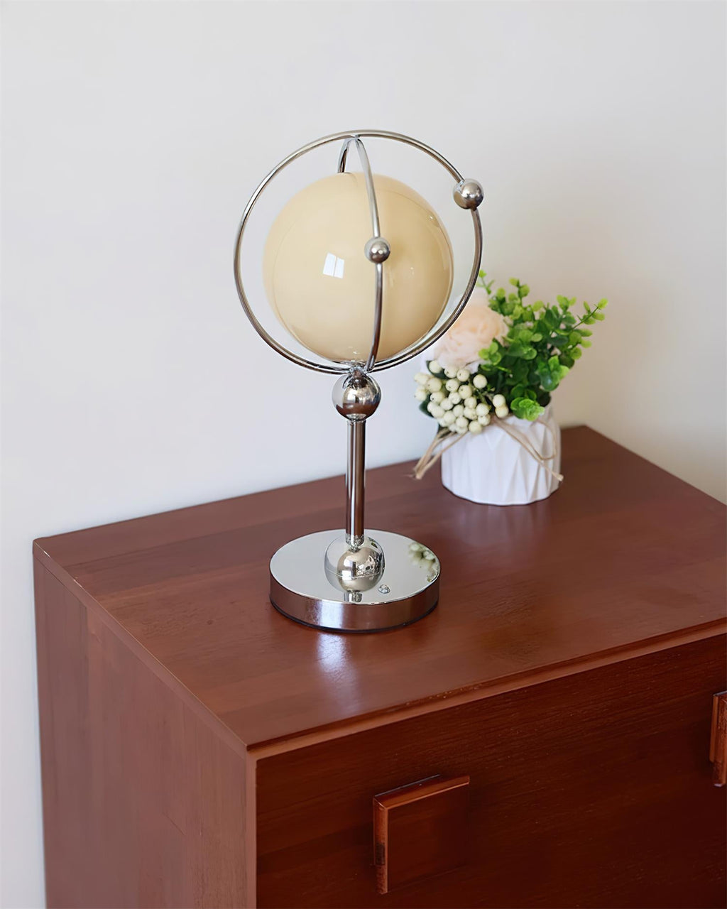 Saturn Hoop Table Lamp
