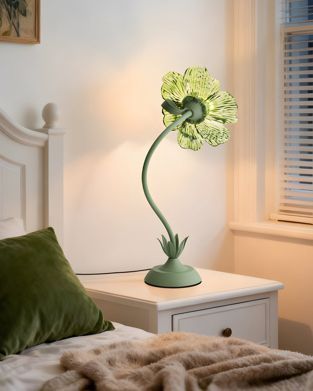 Selmira Table Lamp