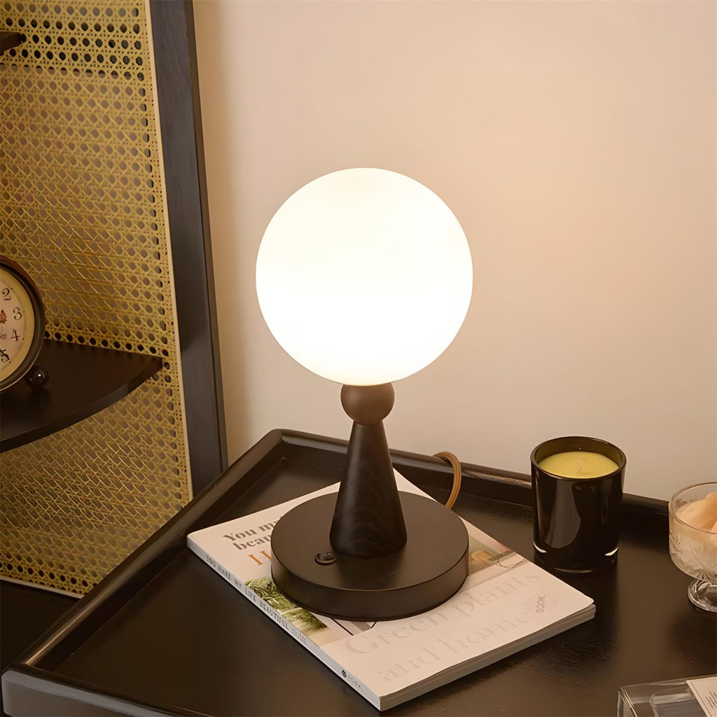 Seluna Table Lamp