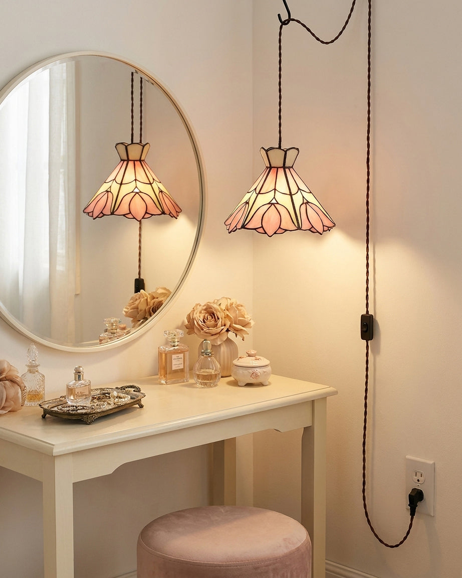 Serena Tiffany Plug In Pendant Light
