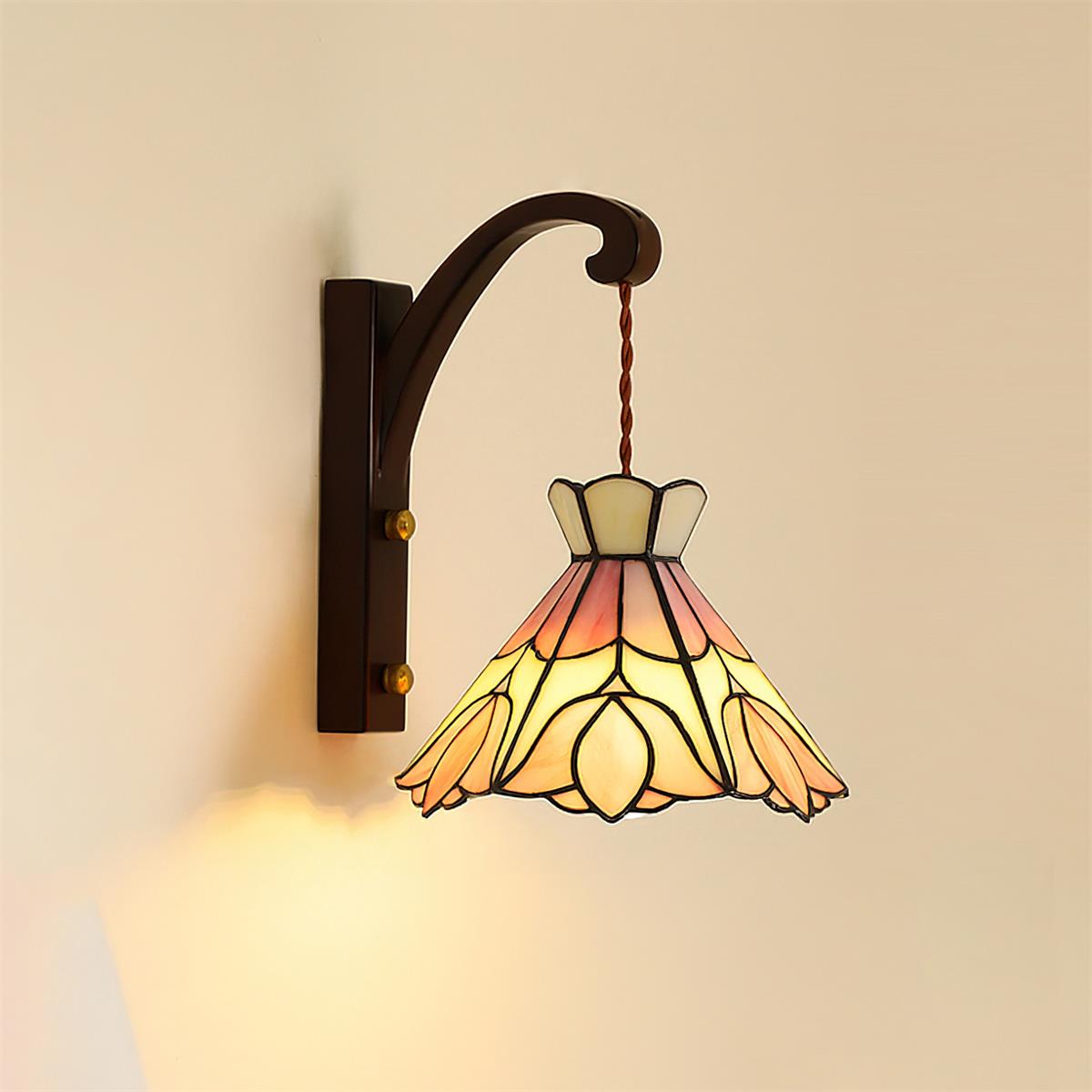 Serena Tiffany Wall Lamp