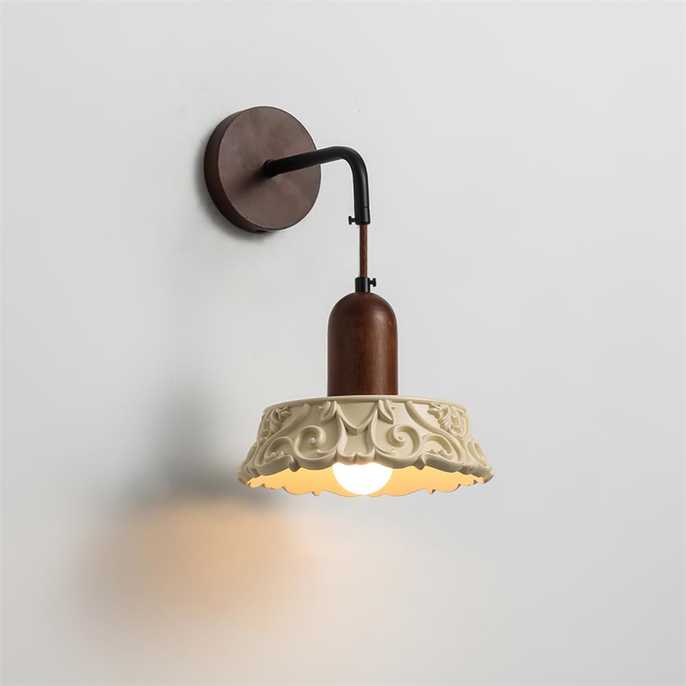 Shana Wall Lamp
