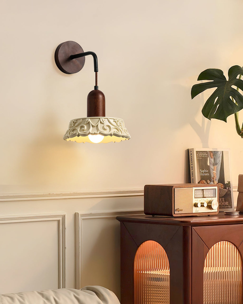 Shana Wall Lamp