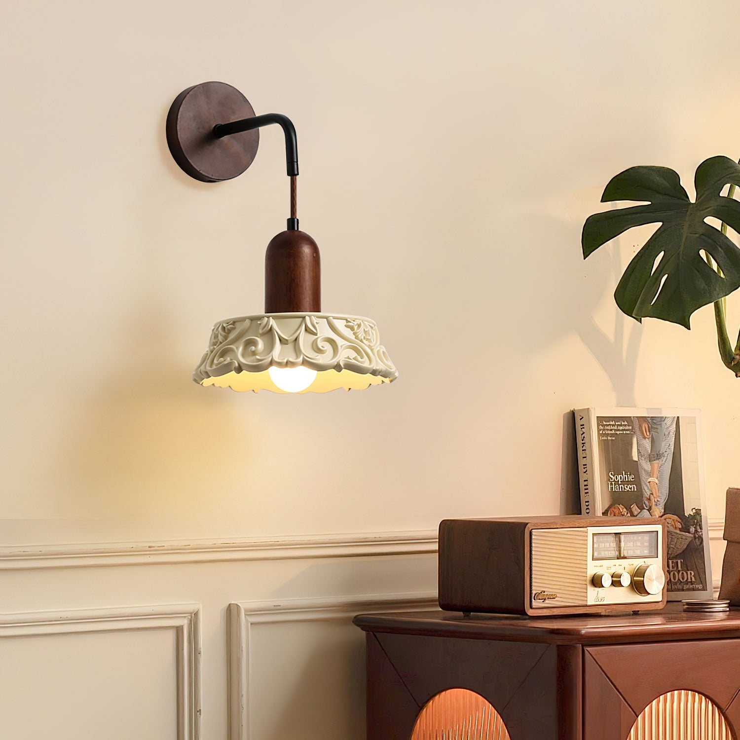 Shana Wall Lamp