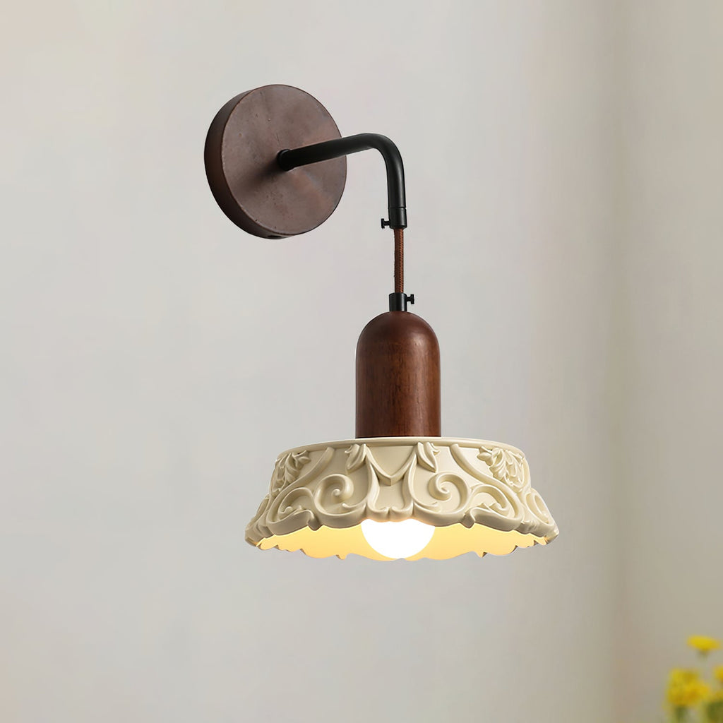 Shana Wall Lamp