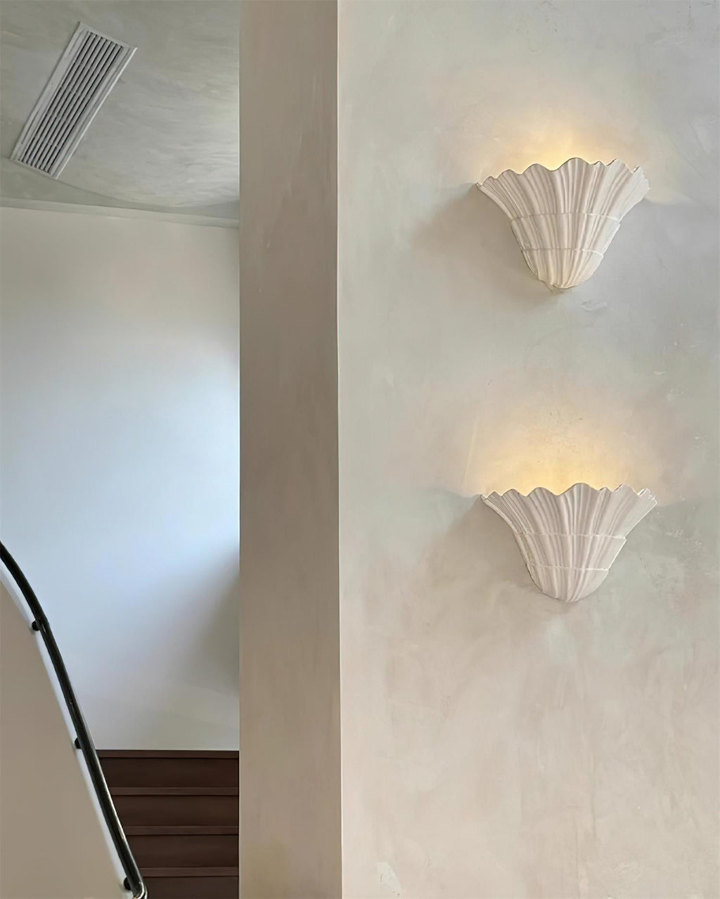 Shellora Wall Lamp