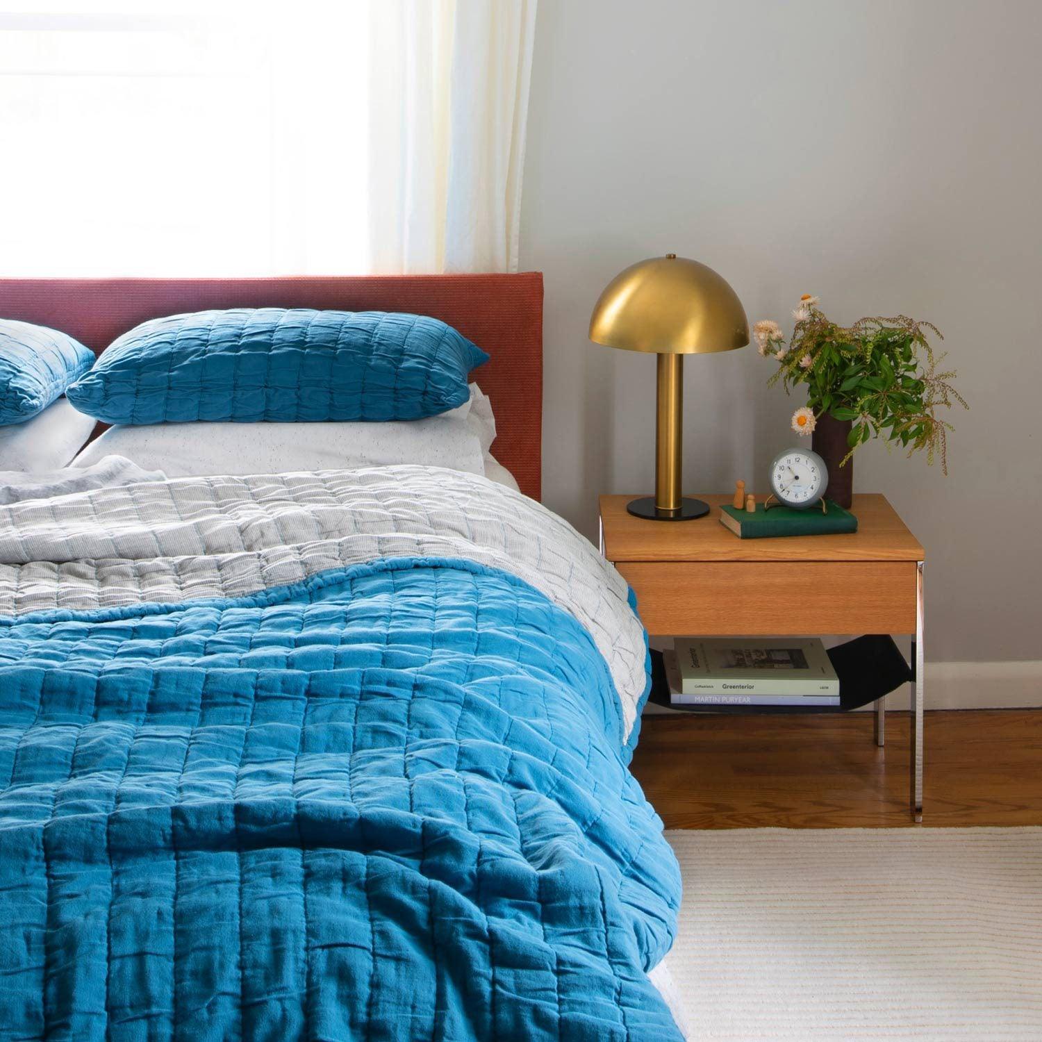 Sidnie Table Lamp