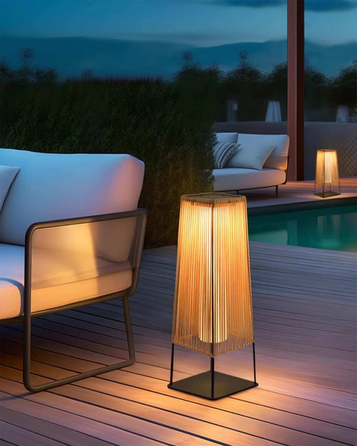Solara Outdoor Post Light