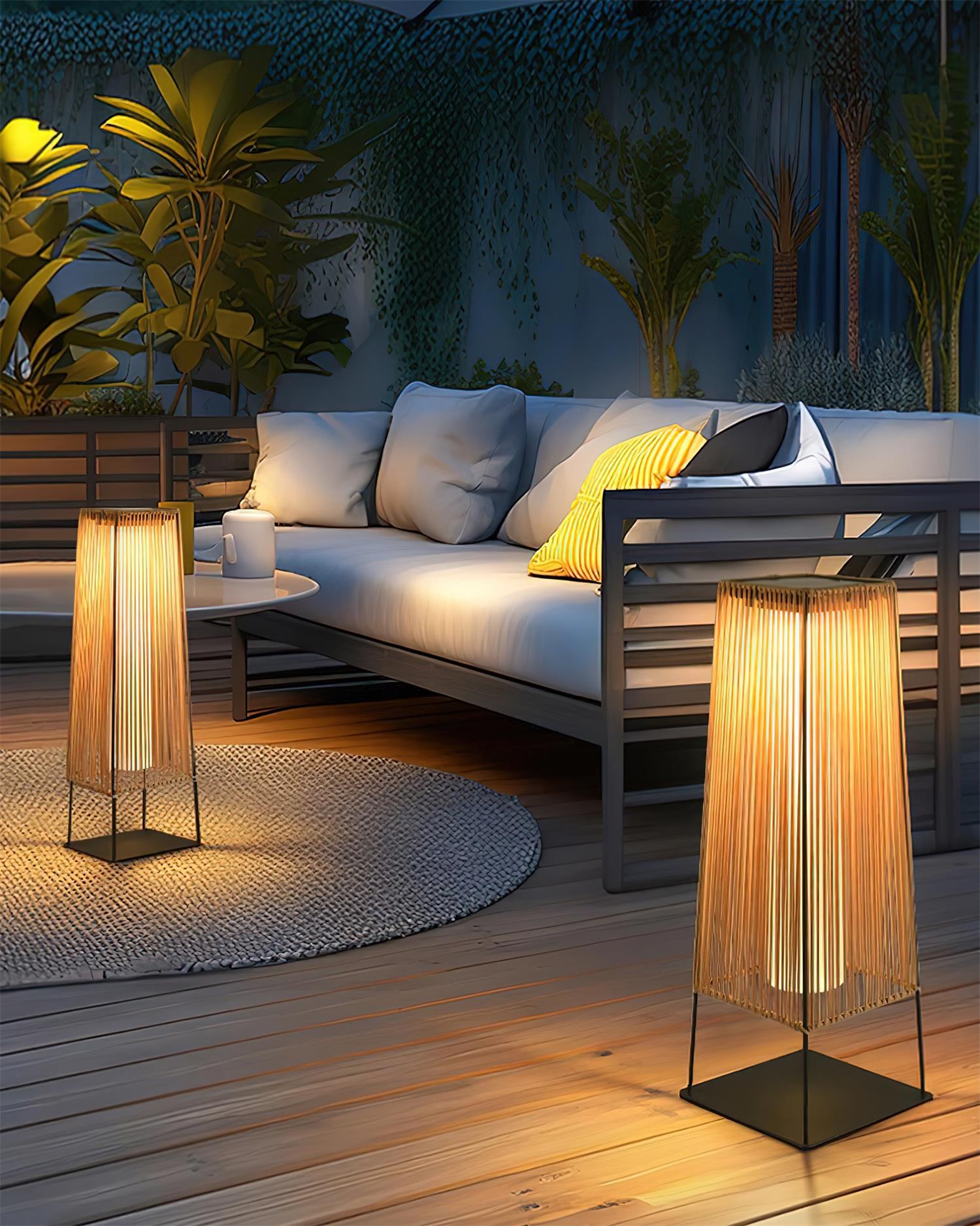 Solara Outdoor Post Light