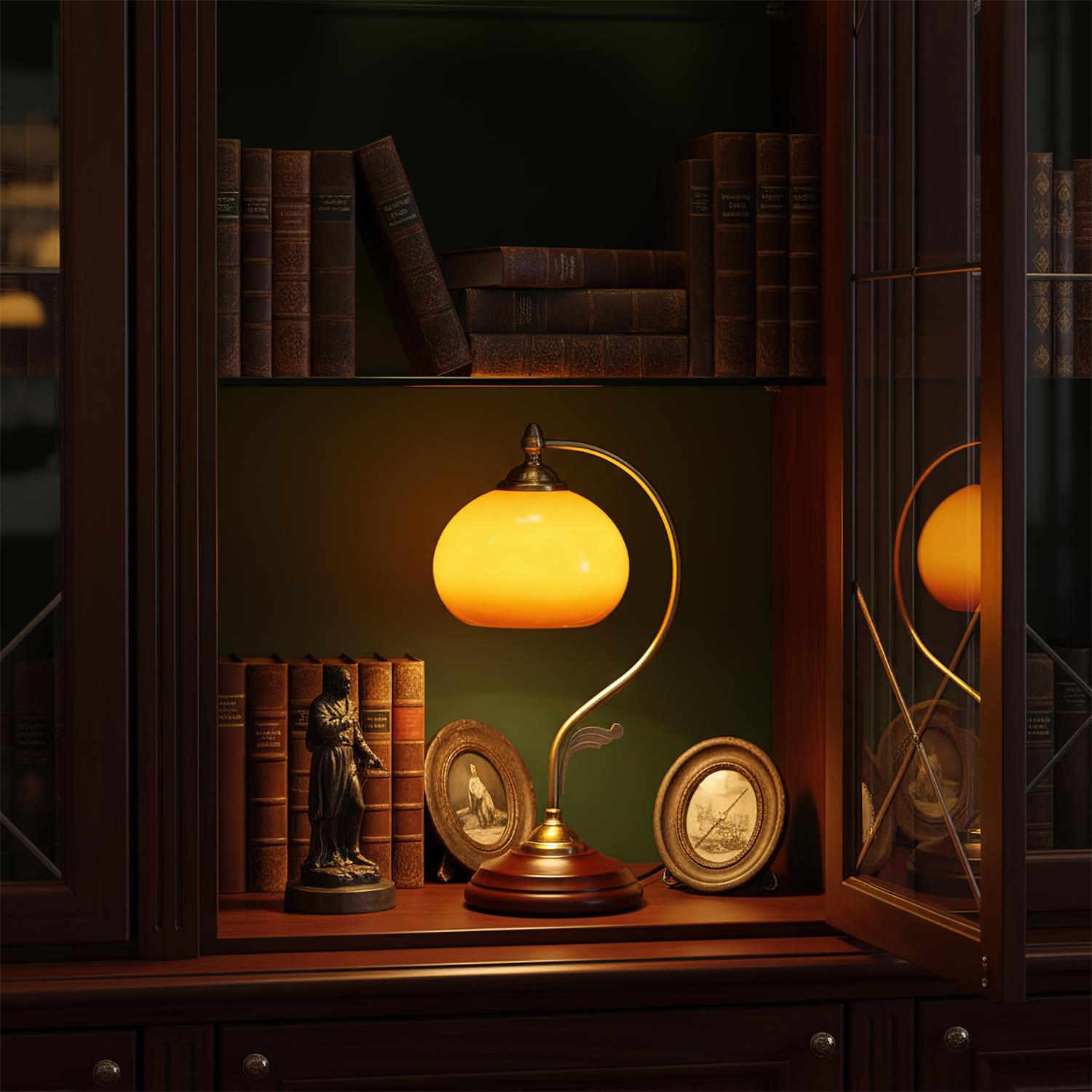 Solenne Table Lamp