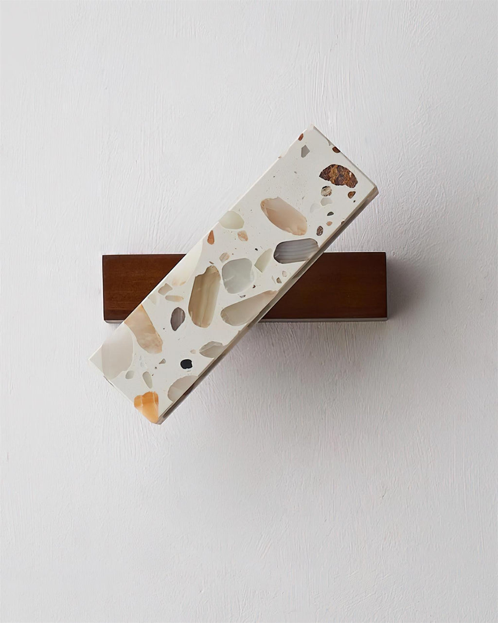 Soltera Wall Lamp
