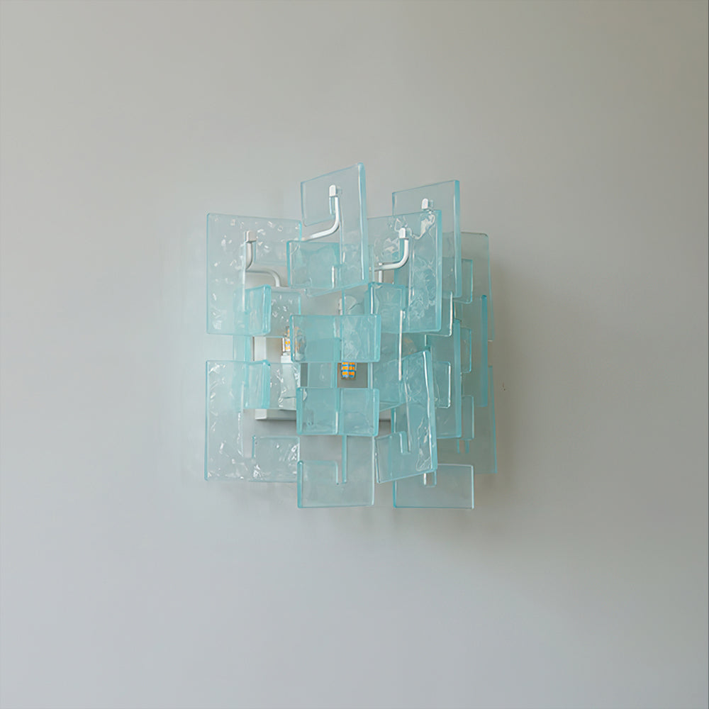 Solvante Wall Lamp
