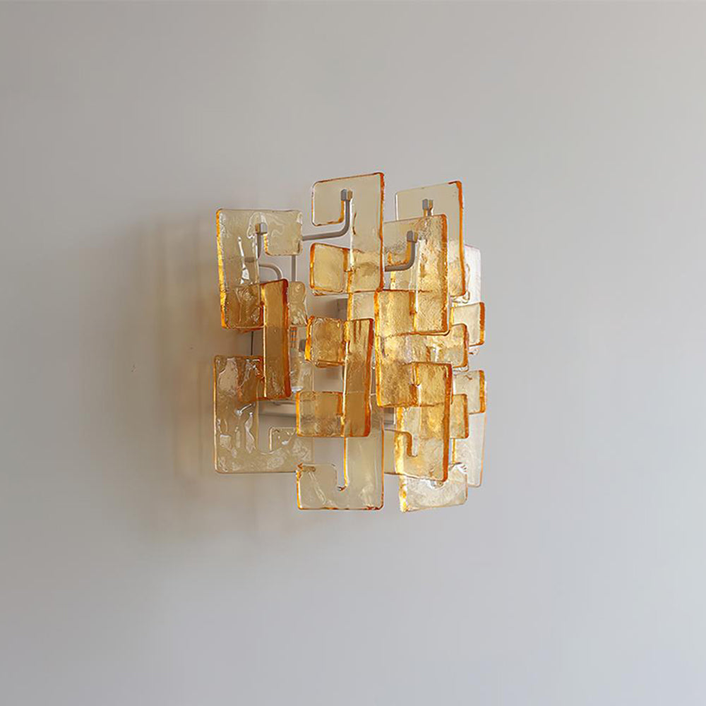 Solvante Wall Lamp