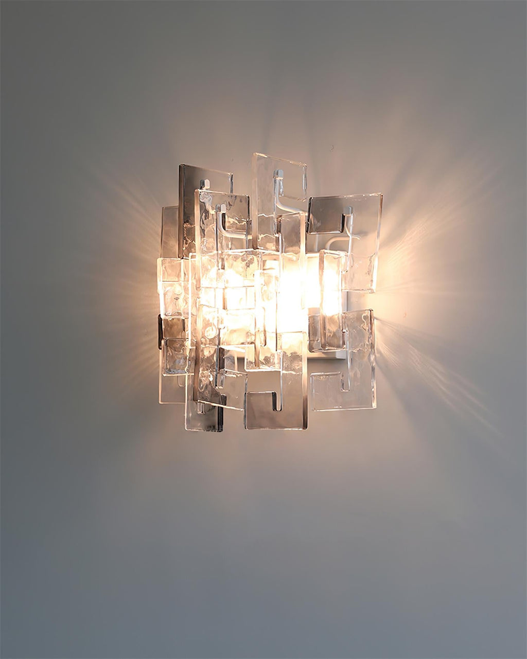Solvante Wall Lamp