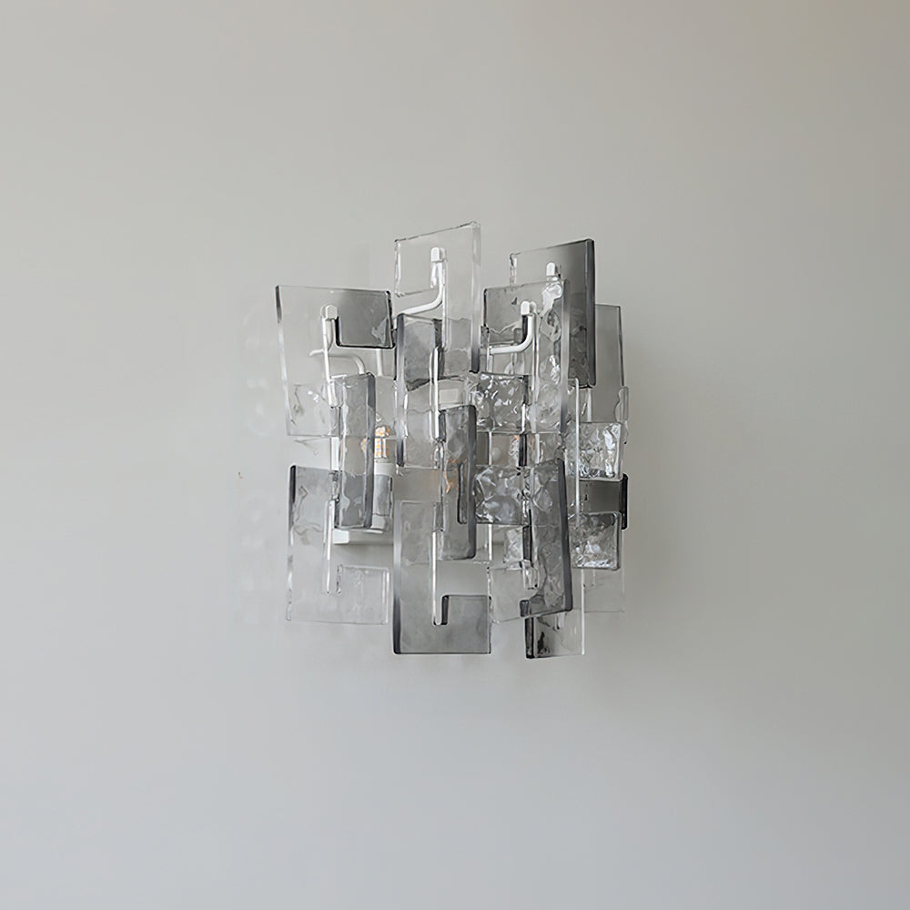 Solvante Wall Lamp