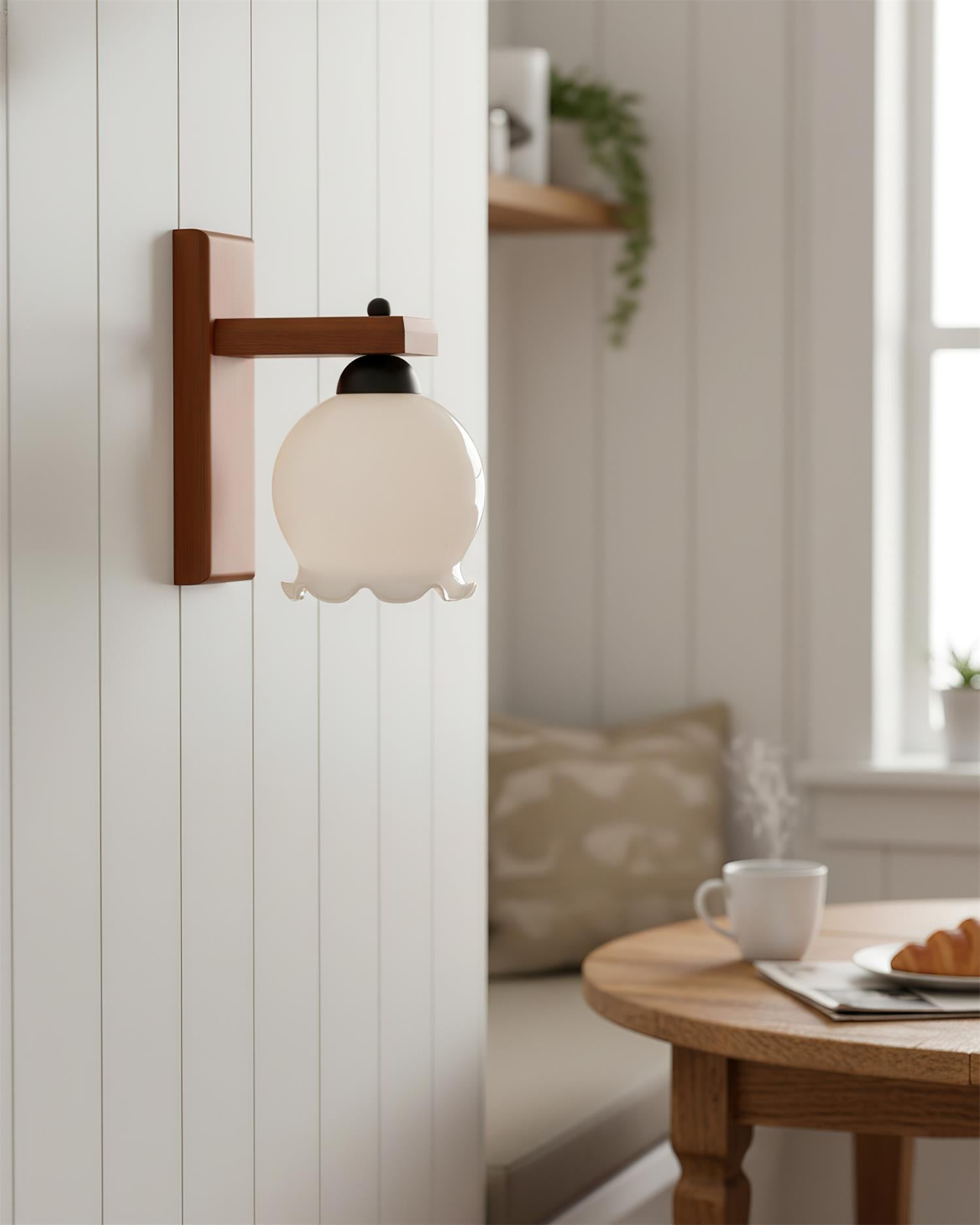 Sorra Wall Lamp